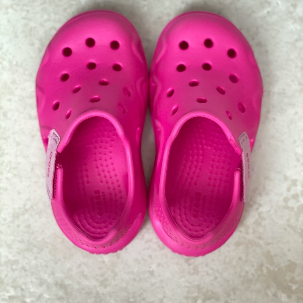 Girl Crocs sandals in great condition